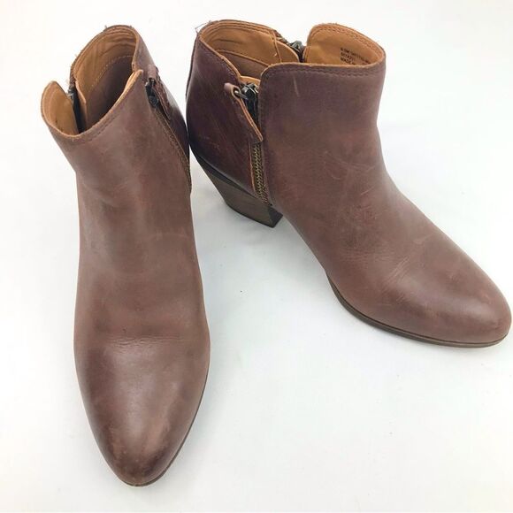 Frye JUDITH Brown Leather Double Zip Heeled Ankle Boots in Wheat - Picture 3 of 16